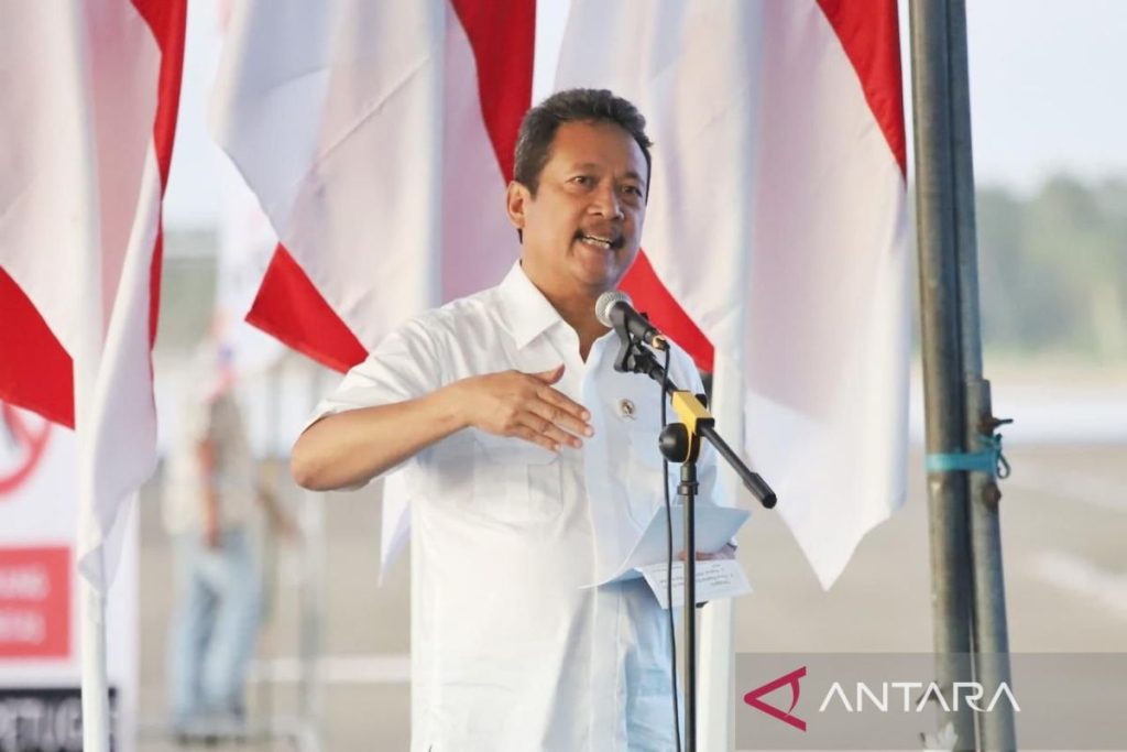 mencapai 1,5 miliar

Sakti Wahyu Trenggono, Menteri Kelautan dan Perikanan dengan Kekayaan Fantastis