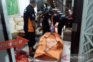 Kriminal Kemarin, Tukang Telur Tewas Dibunuh oleh Anggota yang Juga Membantai Ibunya