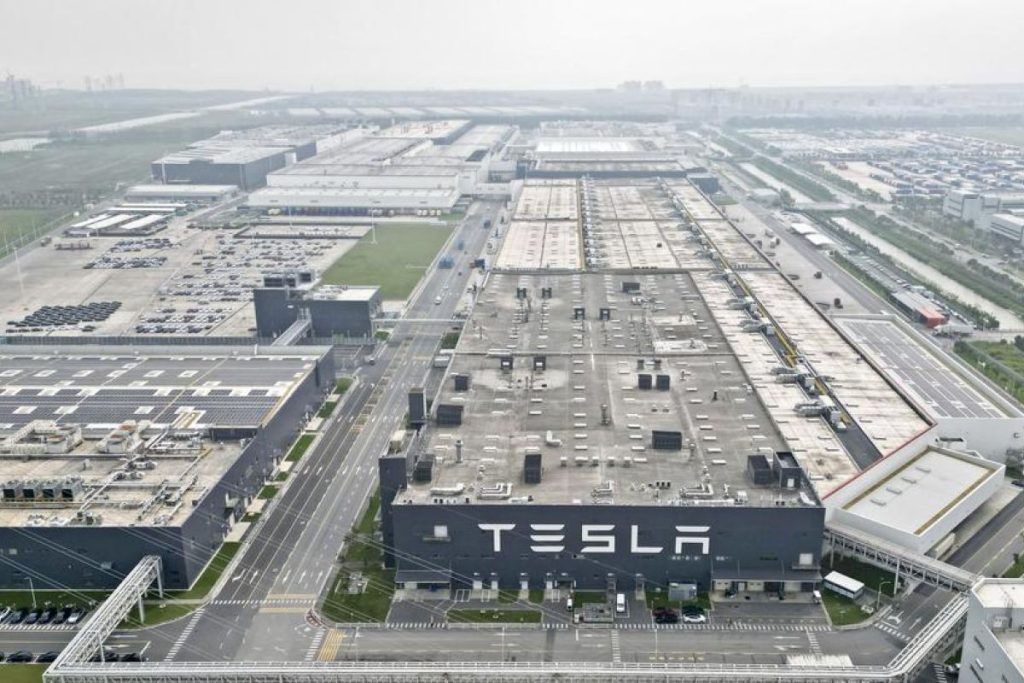 Megafactory Tesla di Shanghai Akan Selesai pada Akhir 2024
