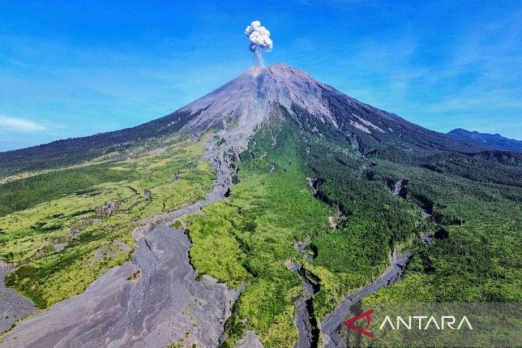 “Ini Dia Perbedaan Gempa Vulkanik dan Gempa Tektonik yang Harus Kamu Tahu!”