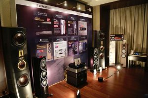 2024

“5 Desember 2024, IHEAC Audio Video Show 2024 Siap Memikat Pengunjung!”
