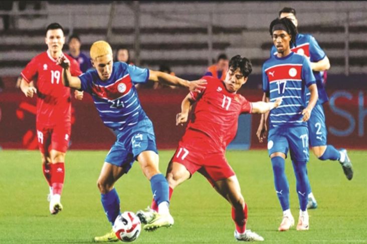 Sintetis Stadion Rizal Memorial: Tempat yang Memakan Korban, Pemain Vietnam Terluka Parah