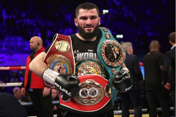 Inikah Rahasia di Balik Pasangan Artur Beterbiev? Mengungkap Identitas Wanita yang Menemani Juara Tinju Dunia Ini!