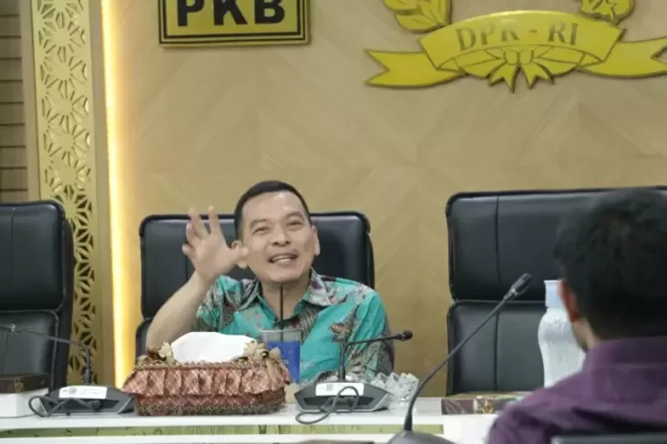 "Ini Dia! Pagar Laut Berpotensi Rugikan Negara Miliaran Rupiah, Menurut Anggota Parlemen PKB"