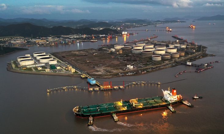 Kabut Menyelimuti Kilang-kilang Minyak China dan India, Rusia Dihantui Sanksi AS