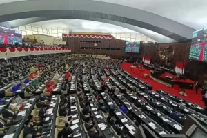 DPR Berhak Menyingkirkan Pejabat Negara, Jimly Menilai Sudah Terlalu Jauh