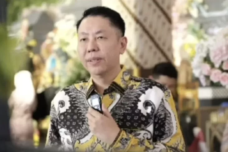 "Prabowo Kembali Beraksi, Pengecer Elpiji 3 Kg Kembali Berjaya dengan Dukungan Politikus Golkar"