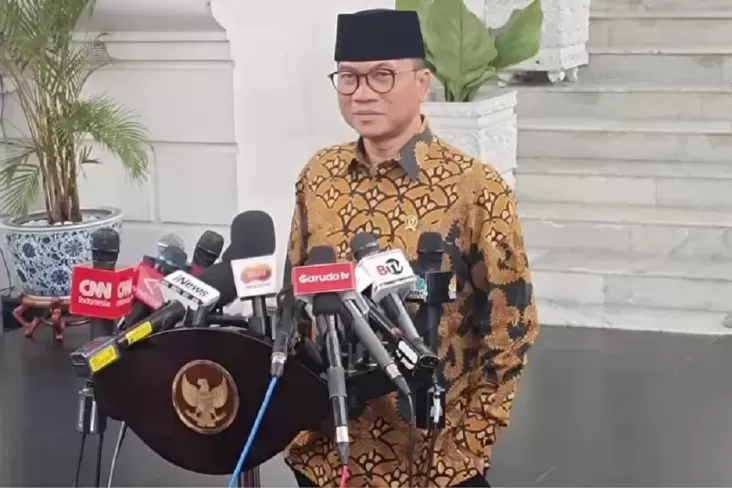 Kinerja Menteri Desa Yandri Susanto Dinilai Memuaskan oleh Publik