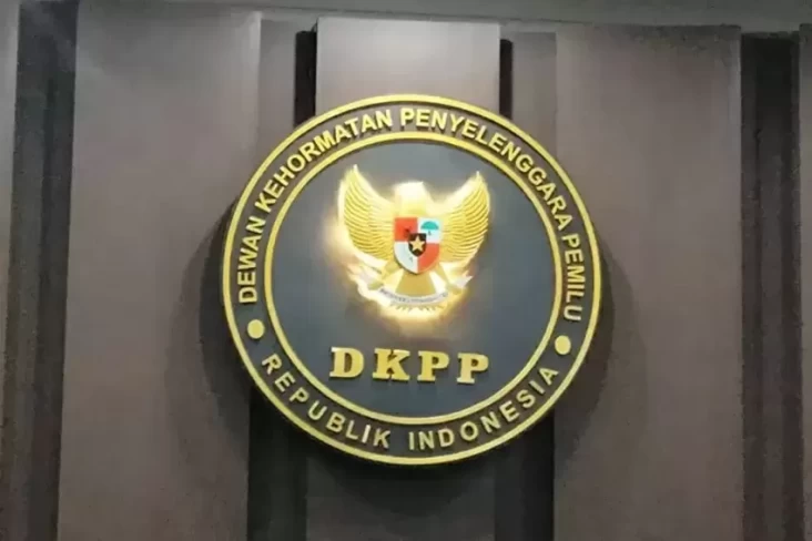 DKPP Gelar Pemeriksaan Terhadap Kabag TU Bawaslu Terkait Kasus Dugaan Asusila