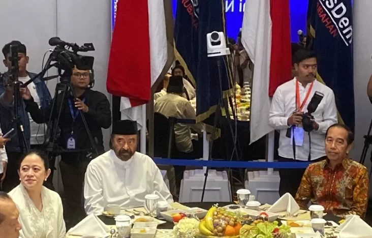 "Kembali Berulah, Guntur Romli Bahas Pemecatan Kader saat Reuni Puan dan Jokowi"
