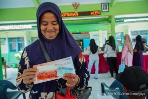 Ciri KTP yang Memungkinkan Cairkan Bansos PKH dan BPNT Tahap 4 OKT-DES 2025