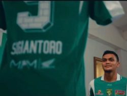 Jersey Era Bejo Sugiantoro Kembali! Persebaya Hadirkan Jersey Alternate Super League 2025/2026