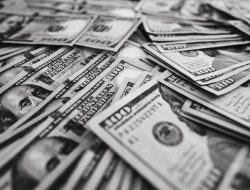 6 Shio Siap Dapat Kejutan Uang, Semua Bahagia dan Tenang