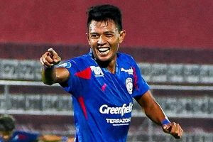 5 Bintang Abadi Arema FC! Dedik Setiawan Pecahkan Rekor Fantastis Cristian Gonzales