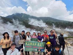 Trekking Kawah Ratu dengan Campa Tour: Jelajah Jejak Vulkanik Gunung Salak