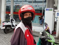 Ummu Vio, Perjalanan Cinta di Atas Honda Beat Tua