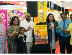 Aayushi, Penulis Muda Berbakat Asal Malaysia yang Menggemparkan Dunia Literasi