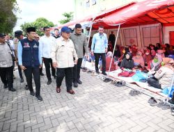 Mendagri Mendampingi Presiden Prabowo Pantau Korban Banjir Langkat, Fokus Pemulihan Warga