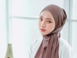 Hinaan Bunga Zainal pada Jule: Belajar Dulu, Jangan Hancurkan Semua
