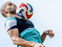 Kondisi Risto Mitrevski dan Koko Ari: Tidak Jaminan Starter di Laga Persebaya vs Borneo FC!