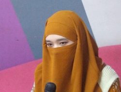Tegaskan Tak Peduli Kasus Perselingkuhan Inara Rusli, Ibunda Virgoun: Bukan Lingkaran Saya Lagi