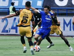 Kalah di GBLA, Persija Jakarta Gagal Hentikan Rekor Buruk Lawan Persib