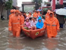 Daftar 125 RT dan 14 Jalan Terendam Banjir Jakarta Pagi Ini (23/1)