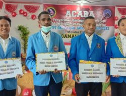 61 Mahasiswa STT Rusel Timika Dapat Beasiswa, Harapan Pemprov Papua Tengah