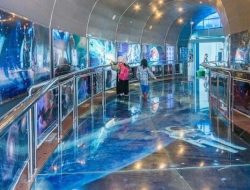 Libur Tahun Baru, Planetarium Jakarta Pusat Dipenuhi Pengunjung
