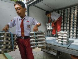 Menteri Pendidikan: Anggaran Pendidikan Tak Dipangkas MBG