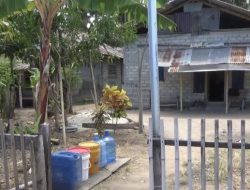 Krisis Air di Jonokalora, Warga Tempuh Jarak ke Desa Tetangga