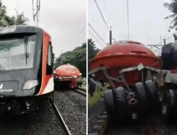 Detik-detik Mencekam Kereta Bandara Tabrak Truk di Stasiun Poris, Terseret 100 Meter