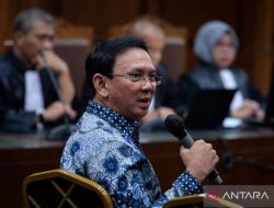 Fakta-Fakta Mengejutkan Ahok di Persidangan Kasus LNG